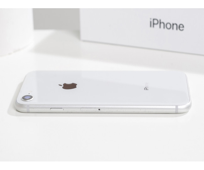 iPhone 8 256gb, Silver б/у